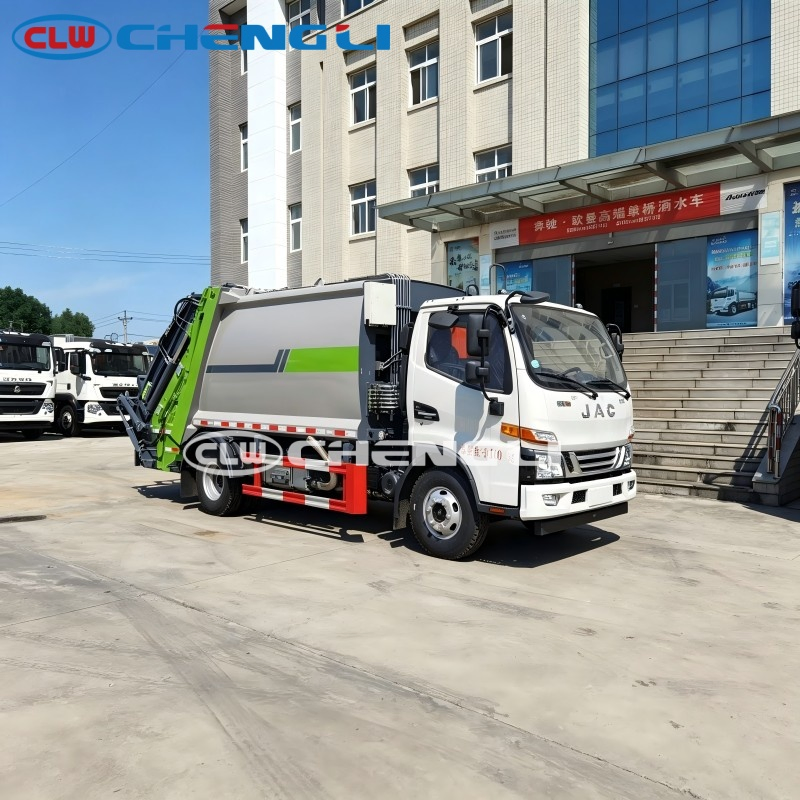 Camion à ordures JAC 8m³ compacteur de déchets à chargement arrière avec élévateur de conteneur à vendre