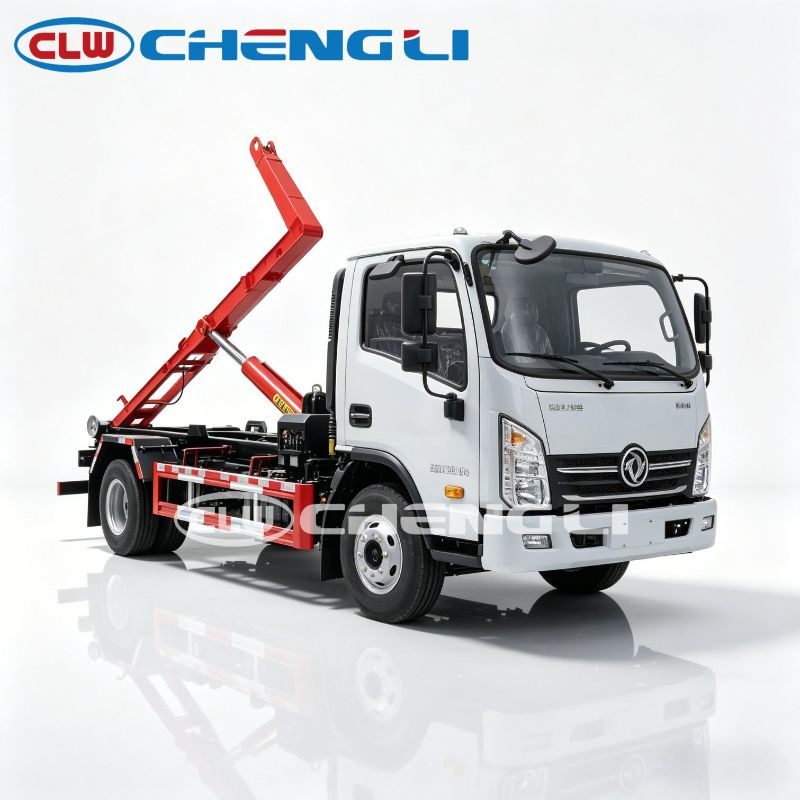 4×2 7-8m³ Camion benne à crochet Dongfeng pour site d'enfouissement