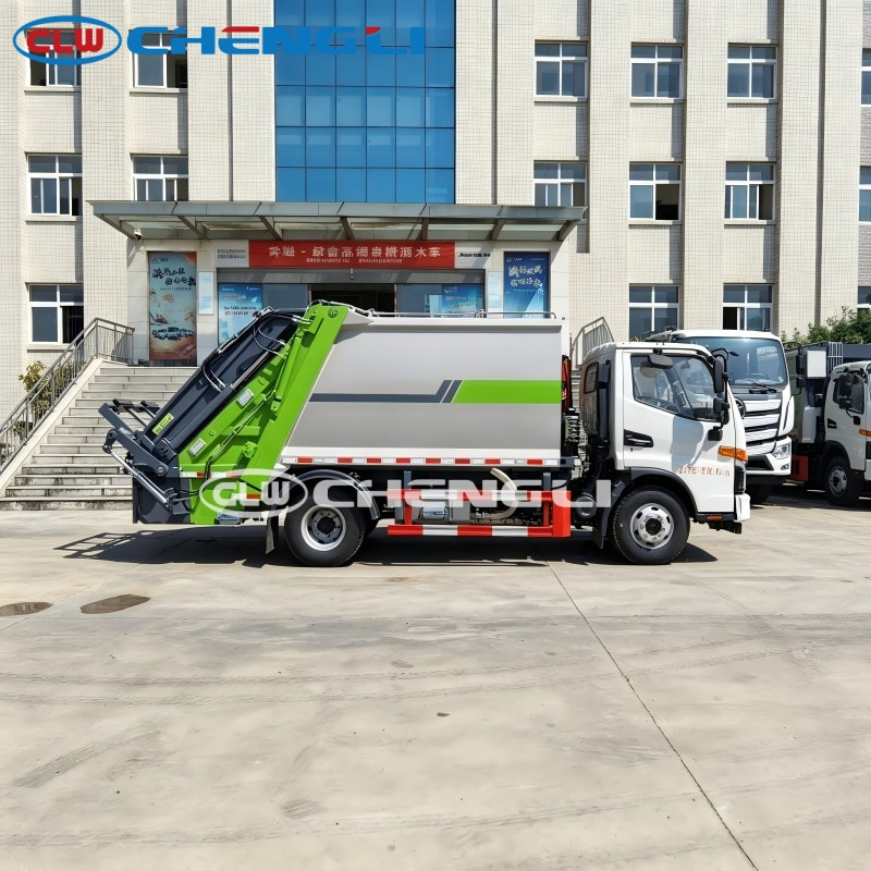 JAC camion compacteur d'ordures